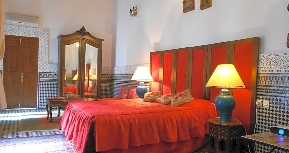 Riad Damia Suite &Spa