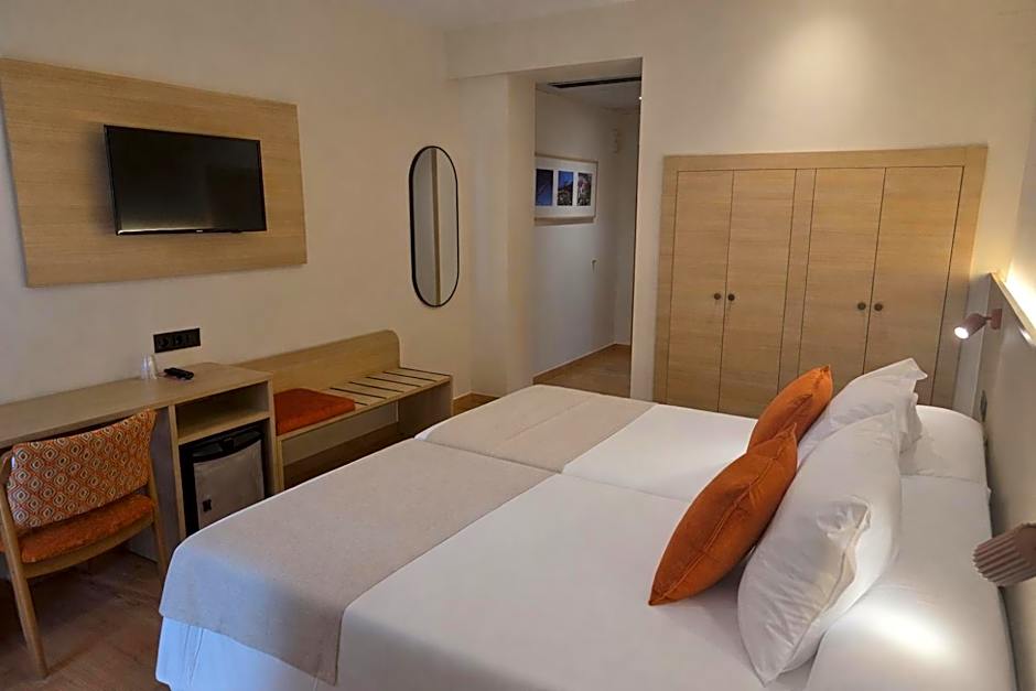 Hotel Tanit