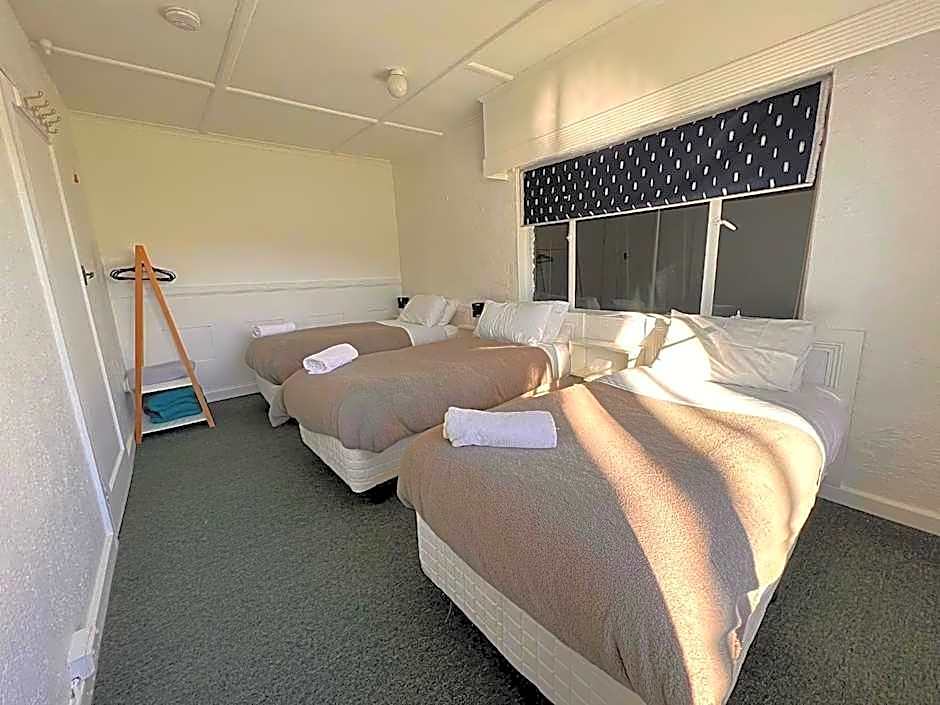 Smugglers Rest Apartments