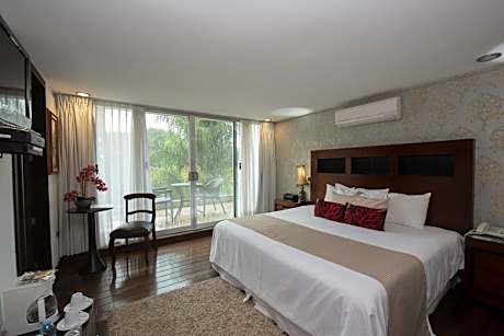 Junior Suite with Terrace