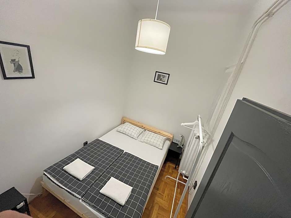 Friends Hostel & Apartments