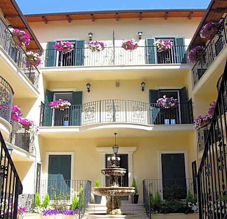 Aurelia Vatican Apartments