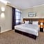 New Haus by Hougoumont Hotel, former Bannister 22