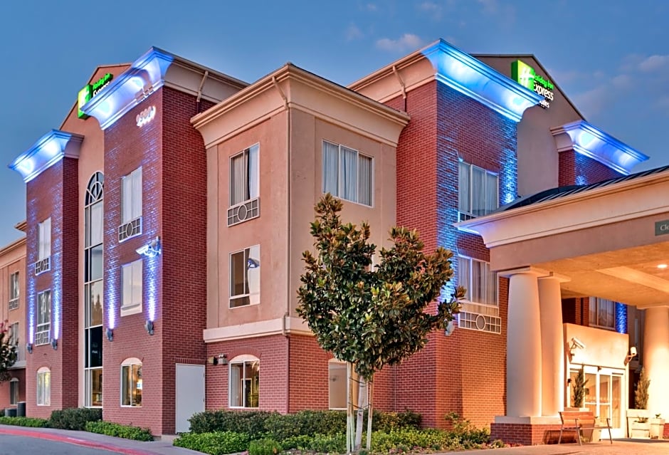 Holiday Inn Express Hotel & Suites Ontario Airport-Mills Mall, an IHG Hotel