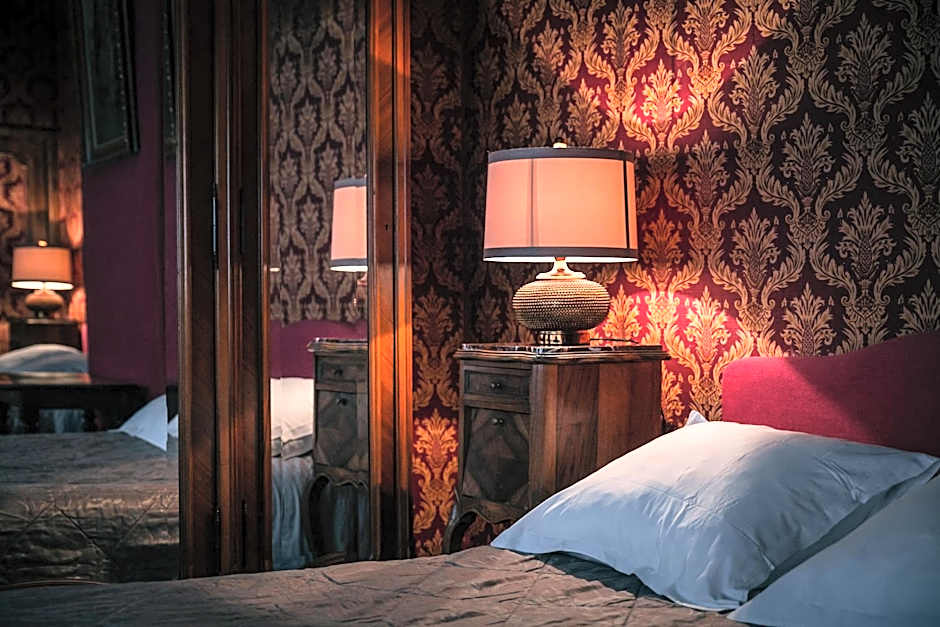 Hotel des Deux Clefs