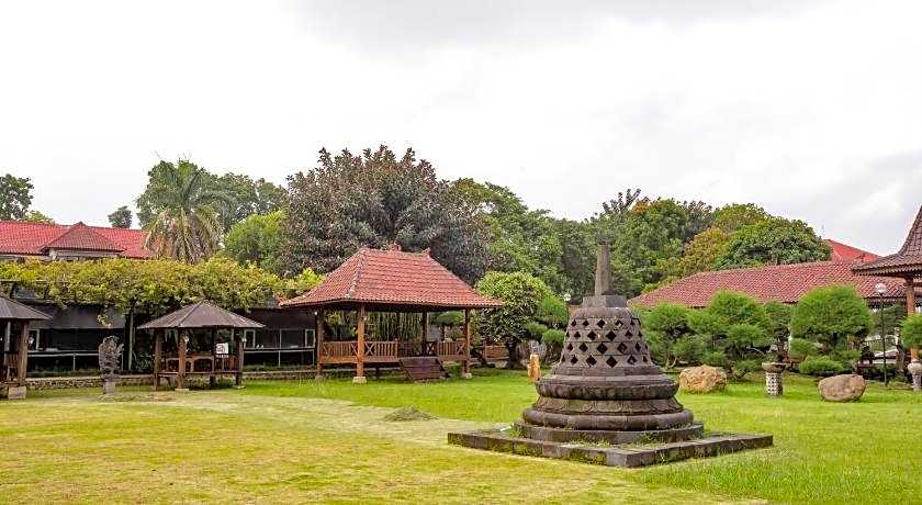 RedDoorz Plus @ Purwodadi