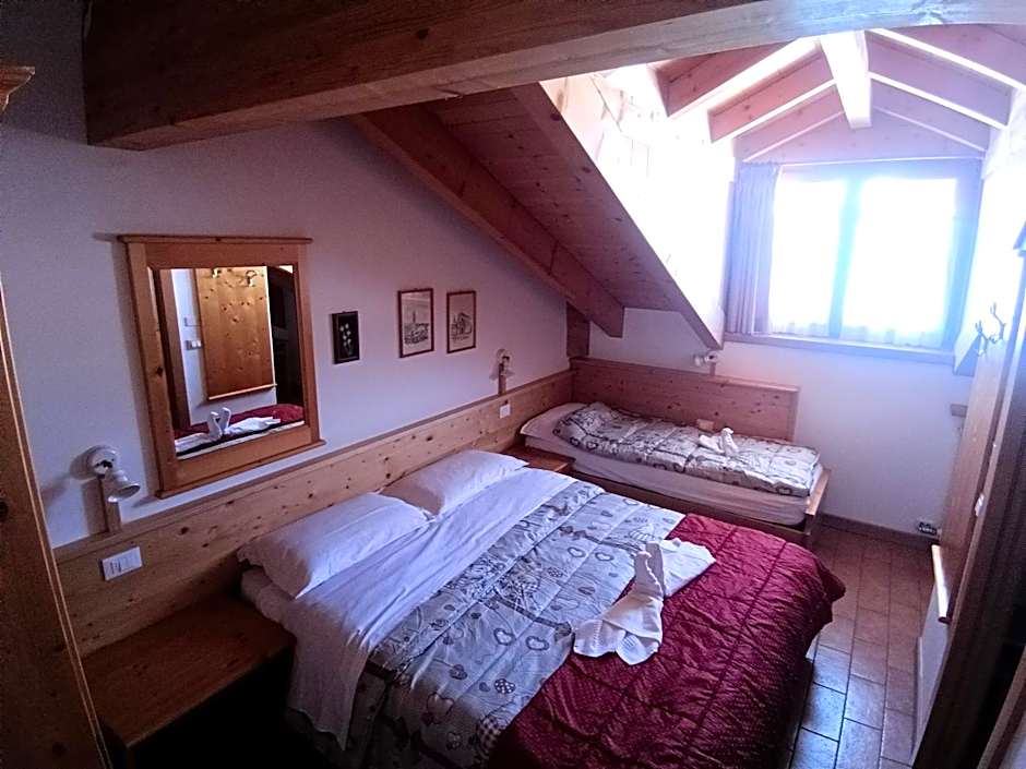 Rifugio Predaia Ai Todes'ci