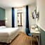 Amalia Suites by Remember Rome