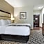 La Quinta Inn & Suites by Wyndham Auburn