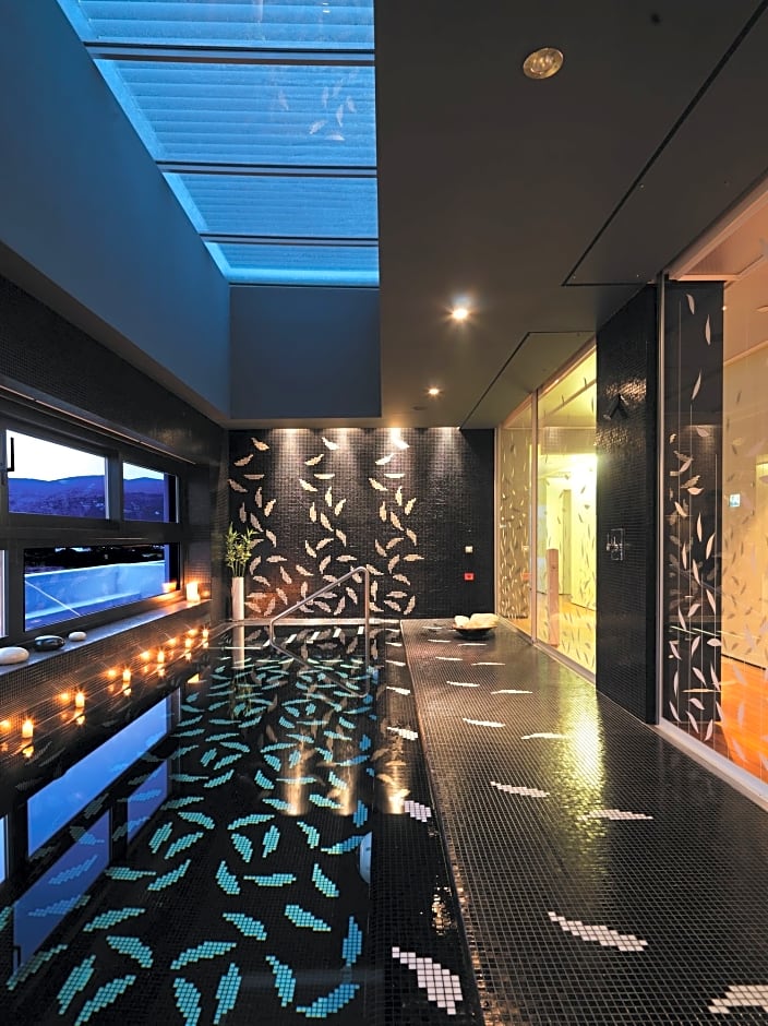 Elounda Beach Hotel & Villas, a Member of the Leading Hotels of the Wo