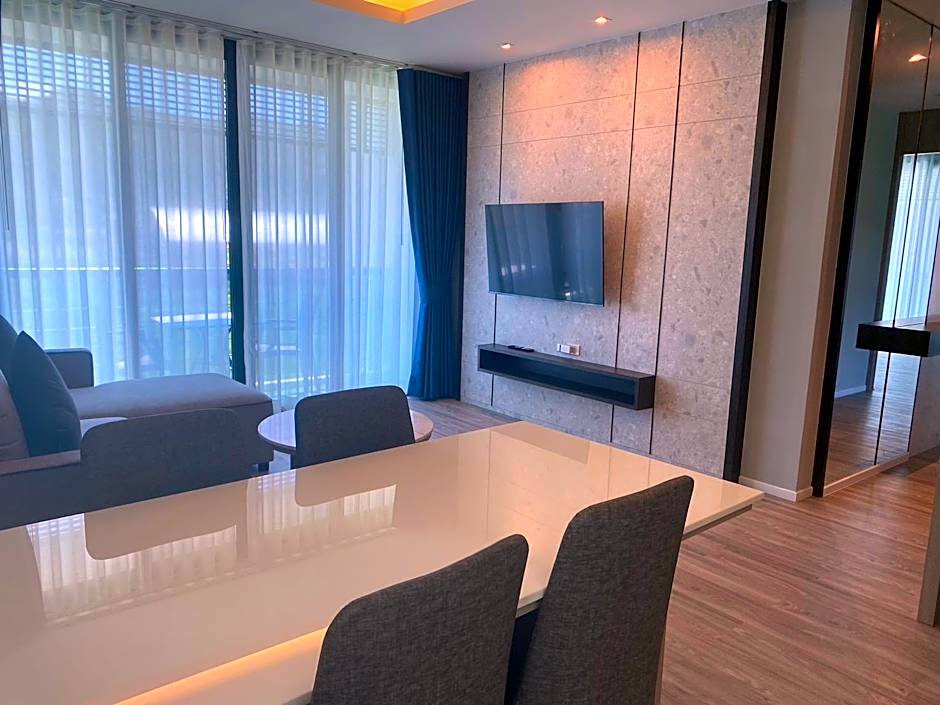 Kamala Regent Residence