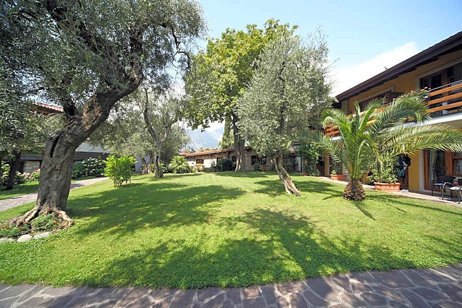 Hotel Sailing Center