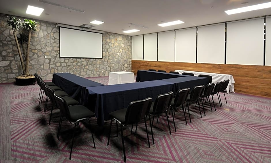 Holiday Inn Express Pachuca By IHG