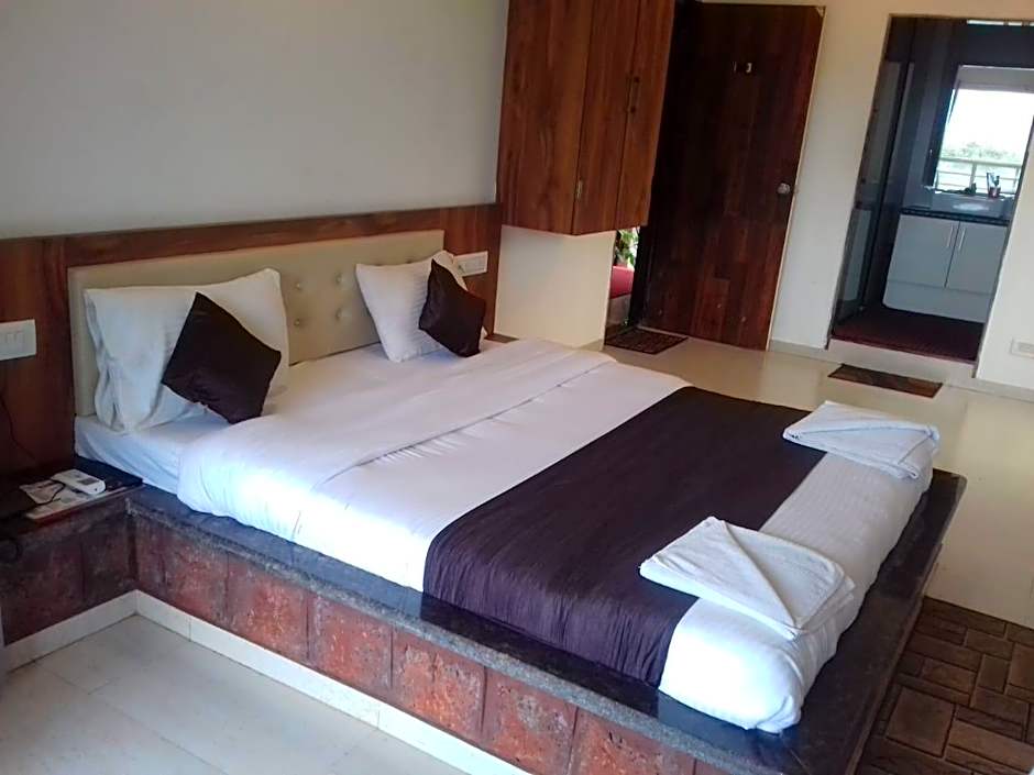 Hotel Mulberry Inn