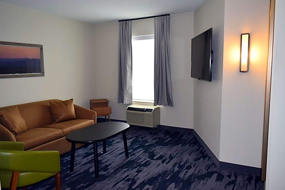 Fairfield Inn & Suites by Marriott Youngstown Austintown