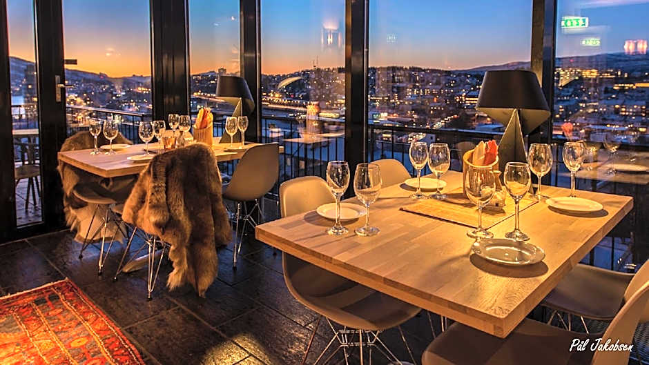 Breidablikk Guesthouse