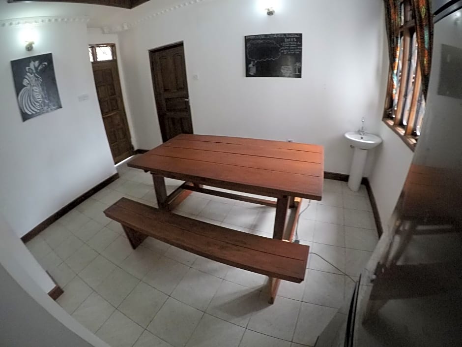 Rightminded Travelling Hostel