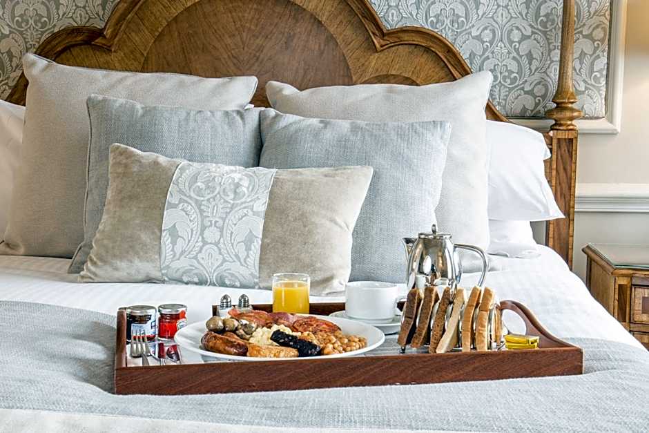 Down Hall Country House Hotel