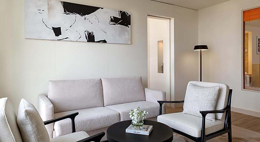 Yas Plaza Marina By Ihg