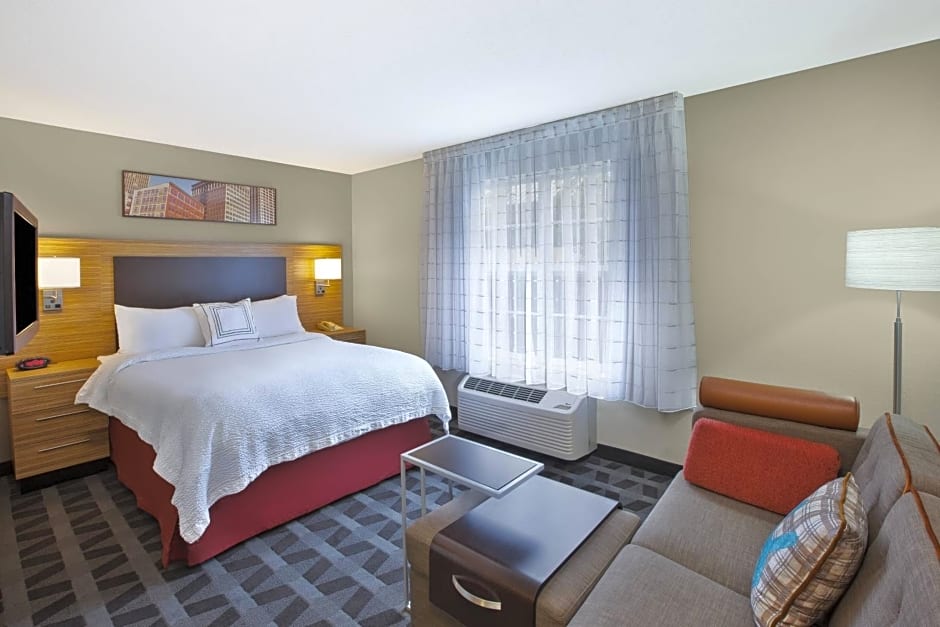 TownePlace Suites by Marriott Milwaukee Brookfield