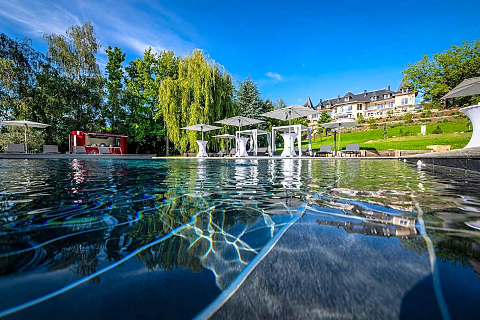 Hotel L'Incomparable by Les Etincelles