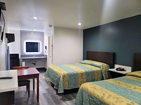 Double Room with Two Double Beds