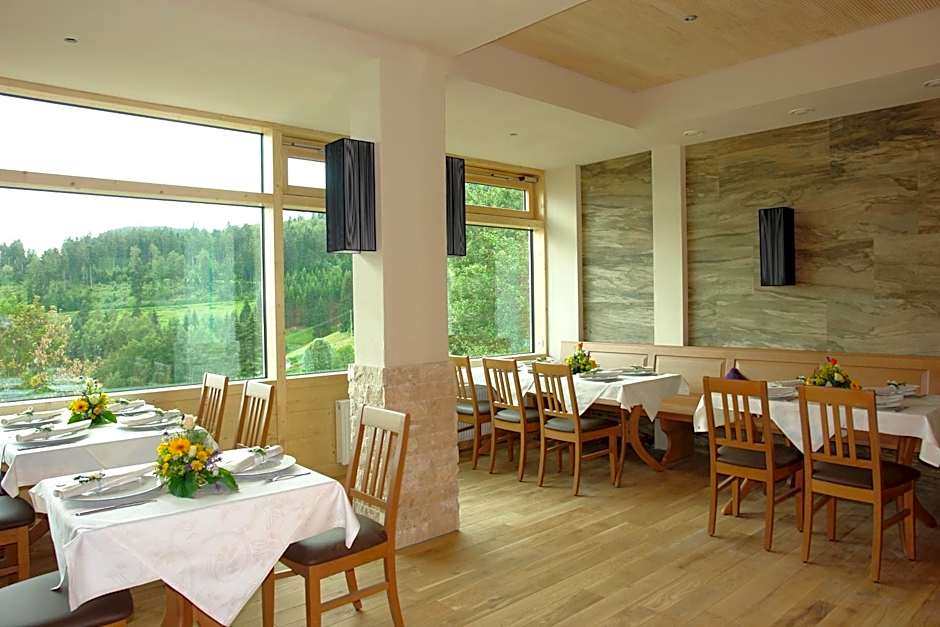 Gut Lilienfein - Gesundheitsoase mit Naturheilzentrum