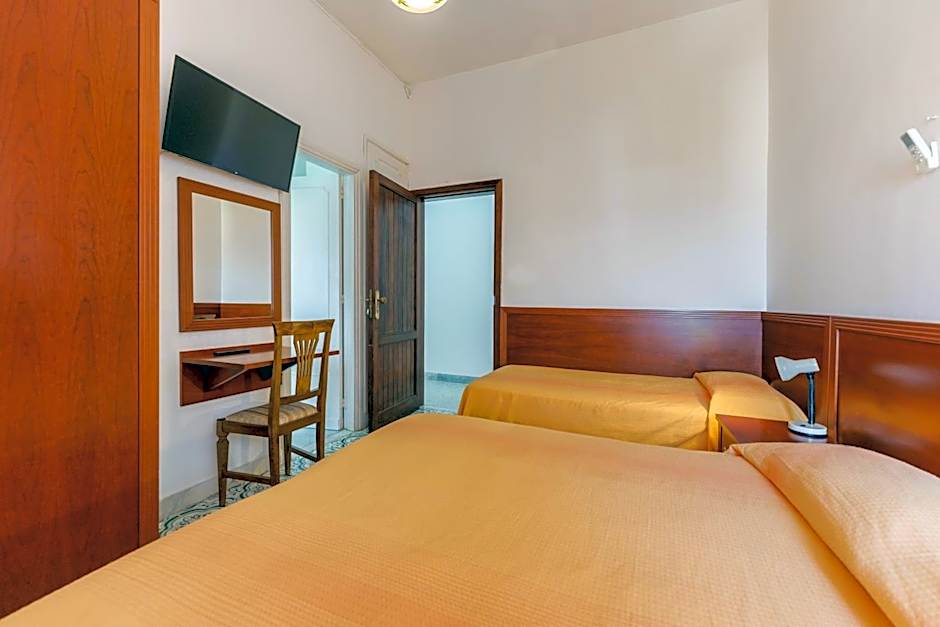 Hotel Riviera