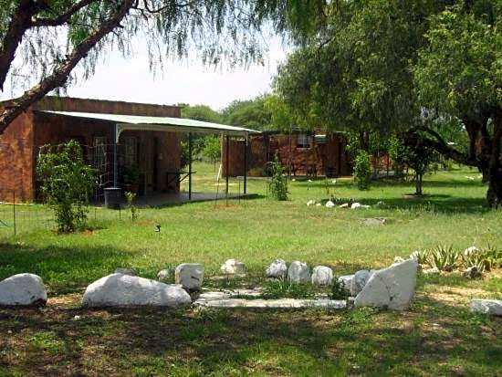 Gum Tree Lodge Backpackers