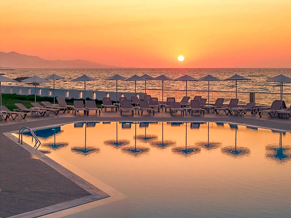 Themis Beach Hotel