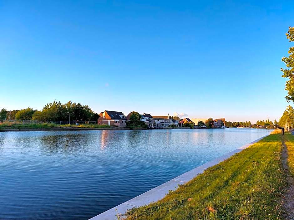 Lodges near the Rhine - Sustainable Residence