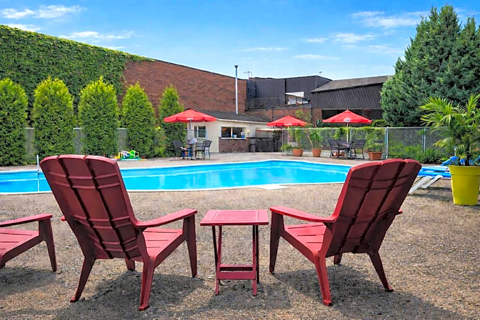 Quality Inn & Suites