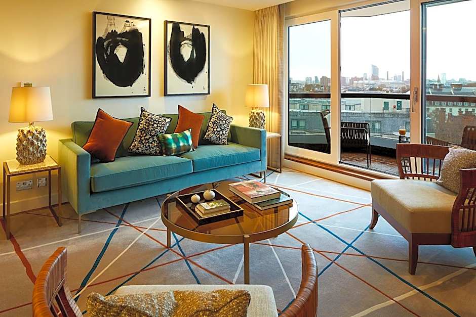 Cheval Gloucester Park at Kensington