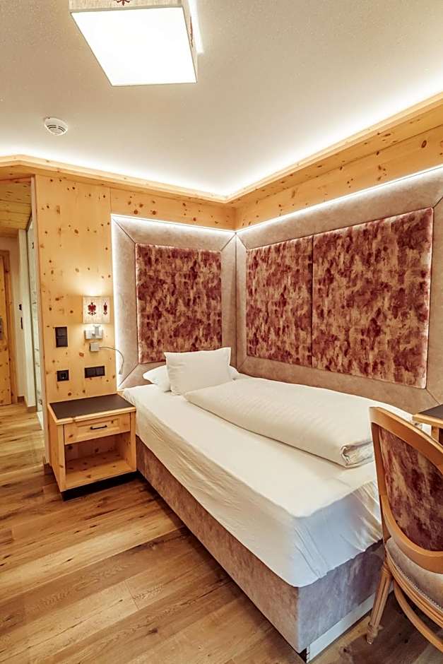 Hotel Neuhintertux 4 Sterne superior