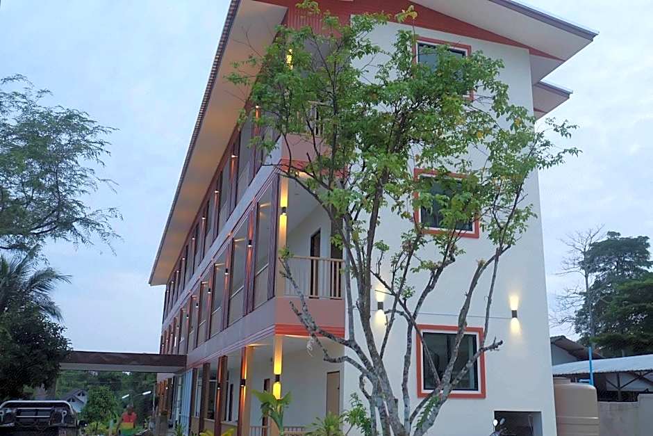 YAIBUA HOTEL