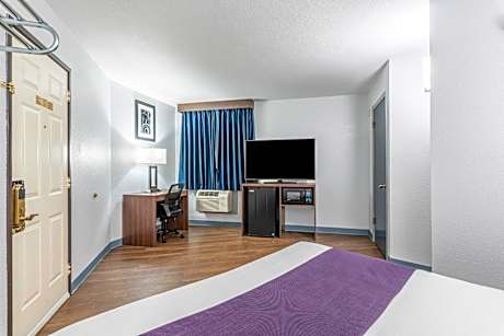 Single Room - Disability Access