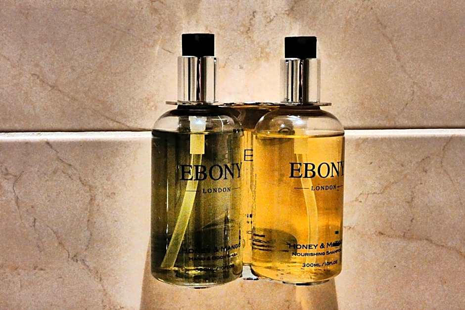 The Old Ginn House Inn