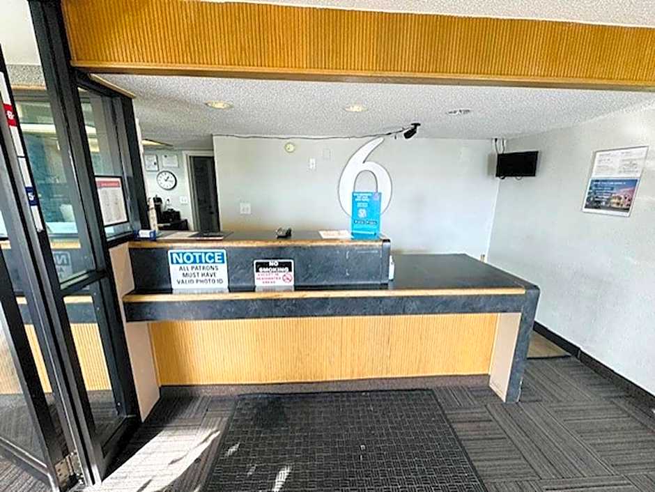 Motel 6-Cedar Rapids, IA