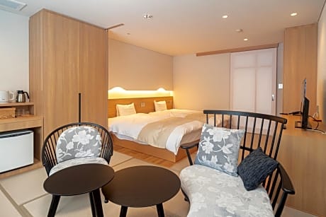 Twin Room with Tatami Area and Mountain View - Non-Smoking