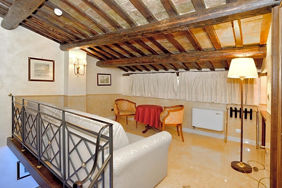 Hotel Pantheon