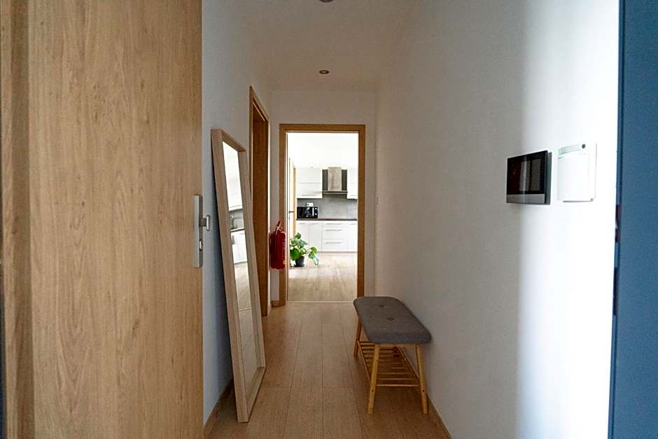 The Dante Villa Apartments