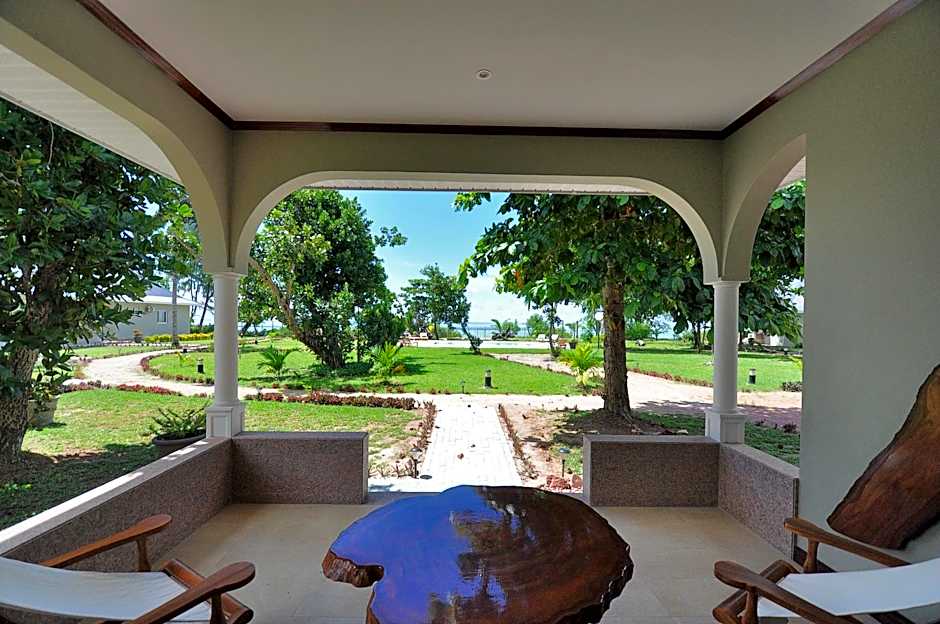 Cote d'Or Footprints