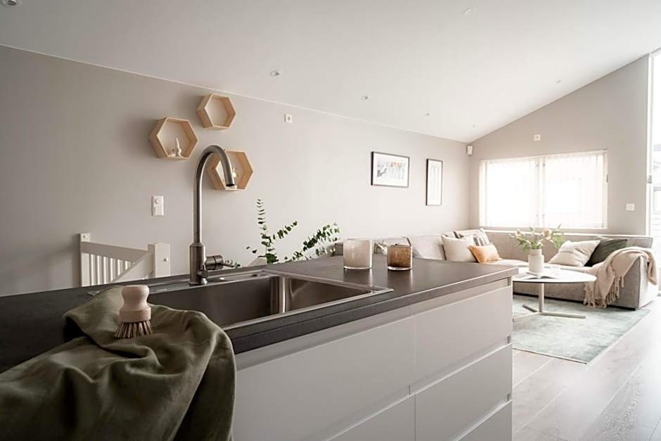 ARCTIC HOMES - Unique Town House