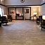 Super 8 by Wyndham Milwaukee Airport