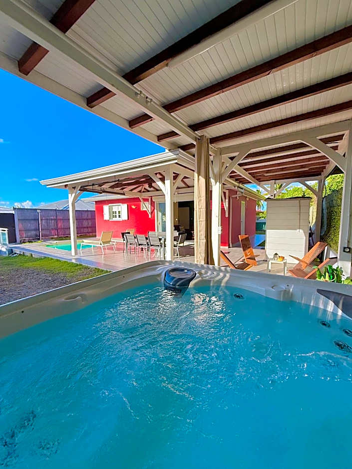 Villa SAADA cosy avec piscine, jacuzzi et sauna