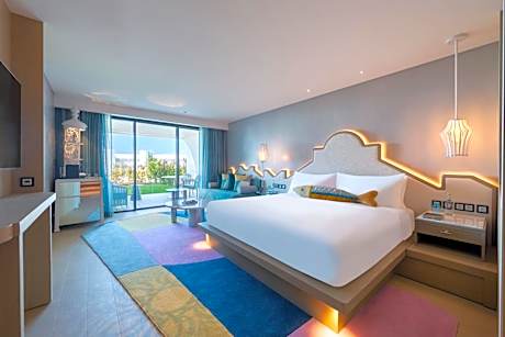 Fabulous King Room with Private Garden