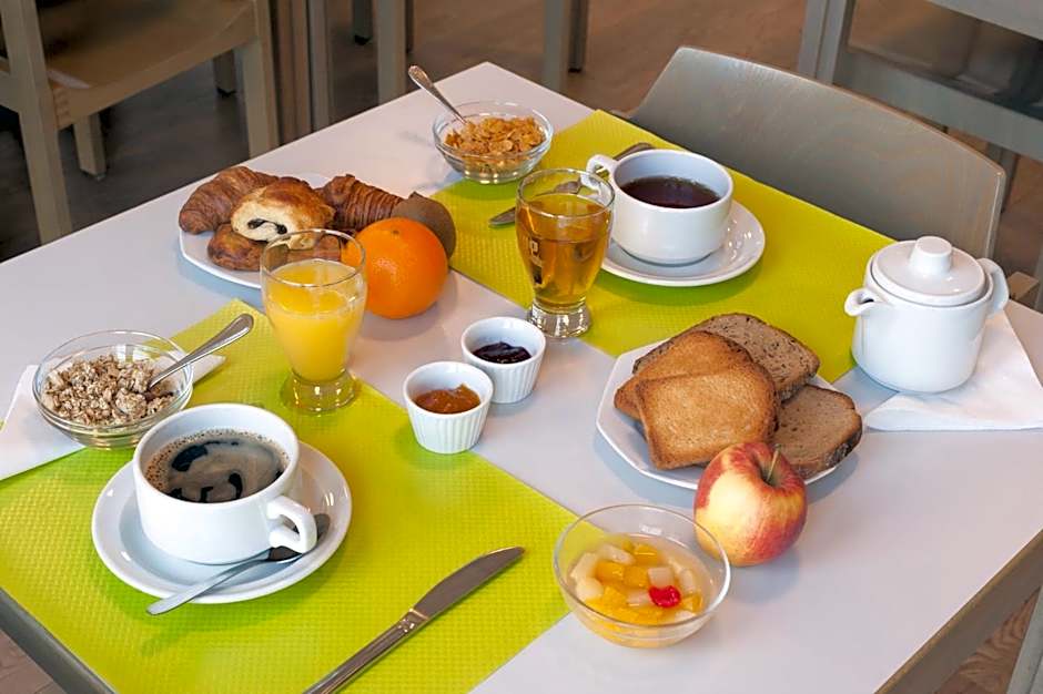 The Originals City, Hotel Continental, Poitiers (Inter-Hotel)