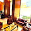 King Suites Hotel