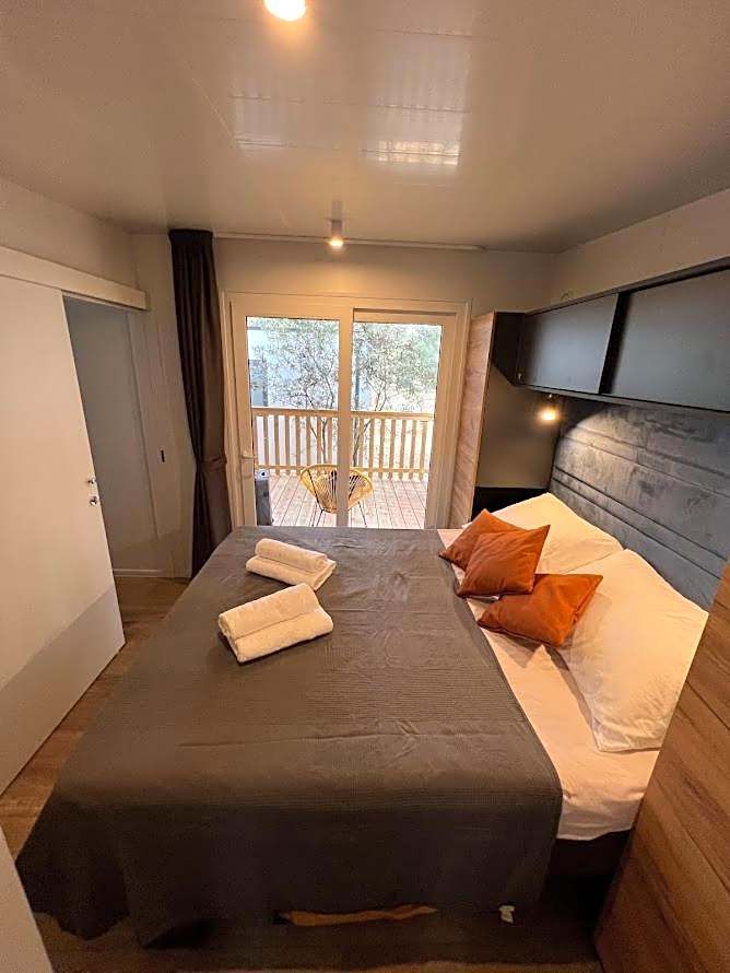 Mobile Home Bubamara