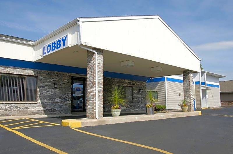 America's Best Value Inn La Crosse